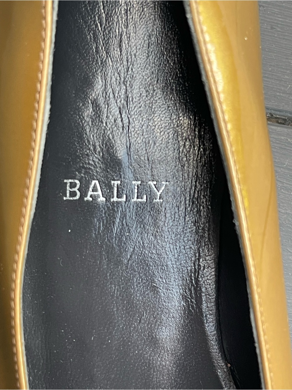 New Vintage Bally Trives Bronze Square Heel/Toe Patent Leather Loafer (5.5) - Picture 11 of 14